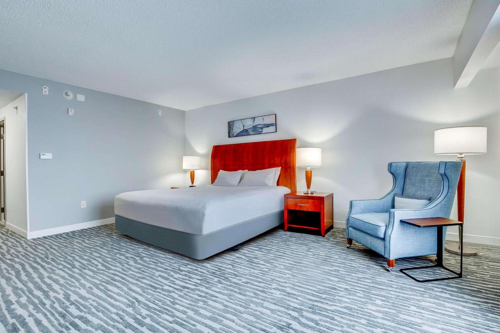 Hilton Garden Inn Louisville-Northeast Экстерьер фото